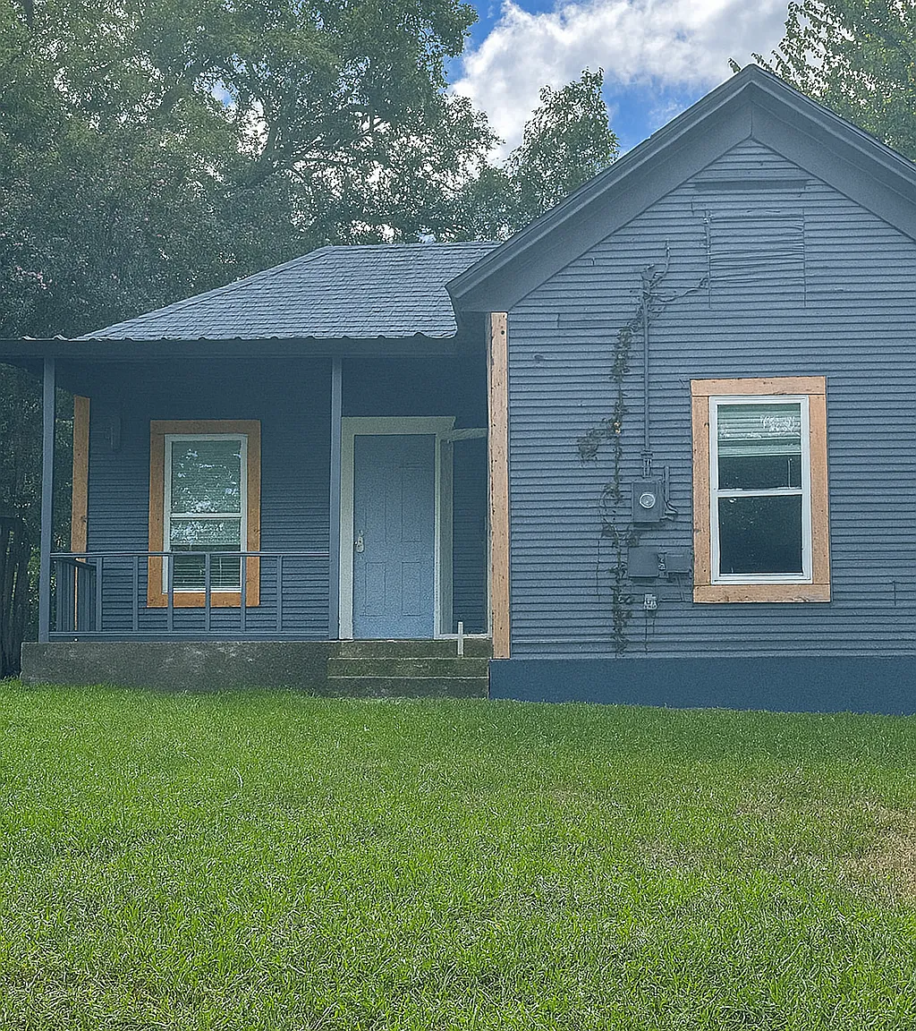 2222 West Bond St; Denison 75020 (LMS) - 1 — Photo 1
