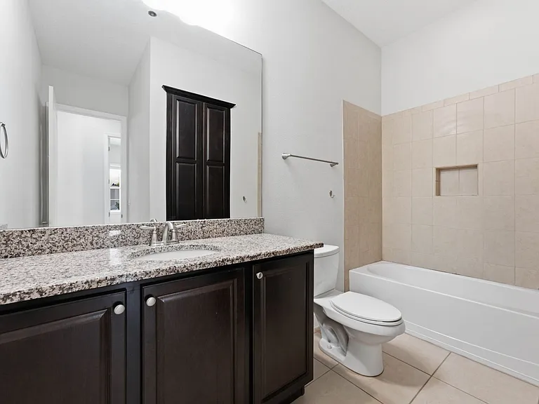 9025 Laureate Blvd — Photo 37