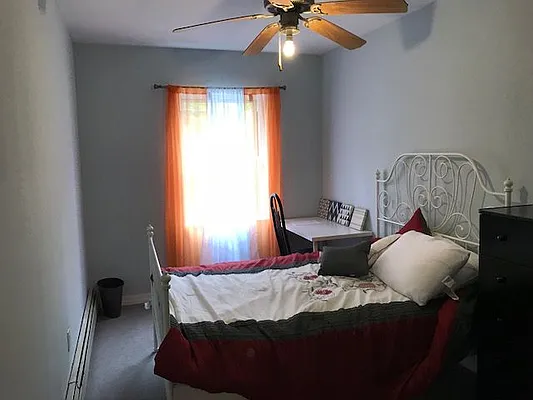 Rented by Premier Metro Realty Corp | media 13