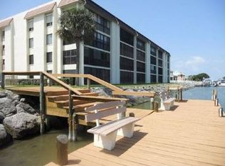 200 S Banana River Blvd APT 2415, Cocoa Beach, FL 32931