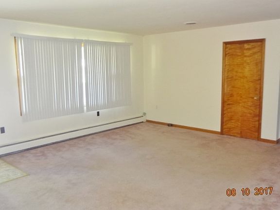 2nd image of 140 Eaton Dr