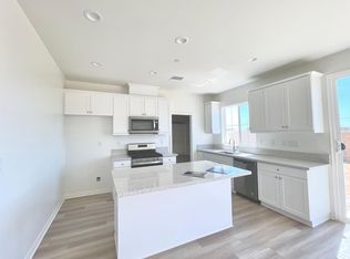 20066 Sunburst Ct, Riverside, CA 92507