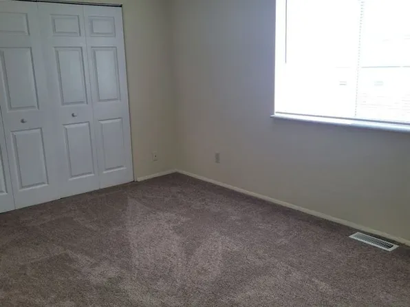 3231 Town and Country Apartments, 3231 N Talbot Ave APT 5, Erlanger, KY 41018