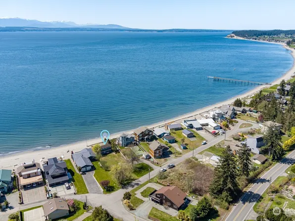 5944 Cedar Street, Freeland, WA 98249