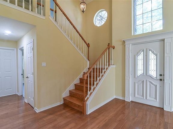 4th image of 4302 Murwick Dr