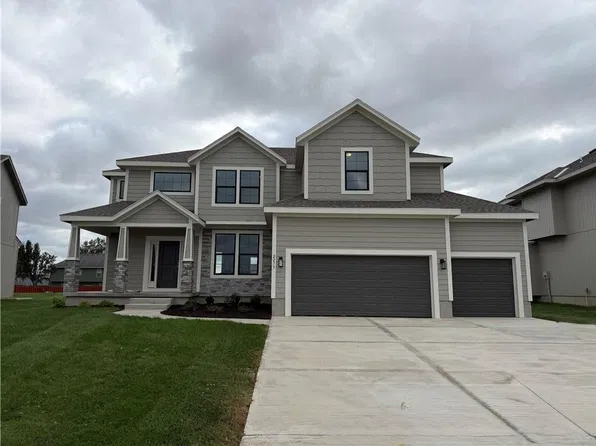 2275 W Elm St, Olathe, KS 66061