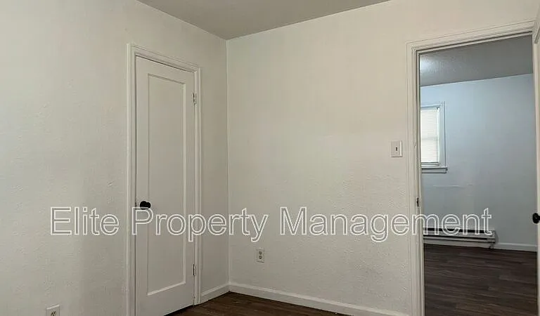 200 W Arroyo Ave #B — Photo 11