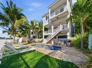 11890 1st Ave, Marathon, FL 33050