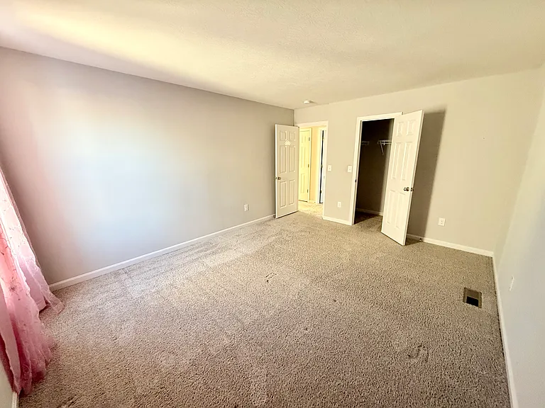 4385 Legacy Greens Dr — Photo 44