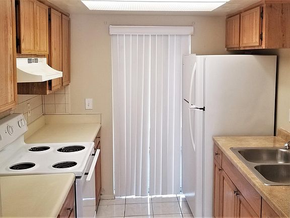 4th image of 18 Las Palmas Way