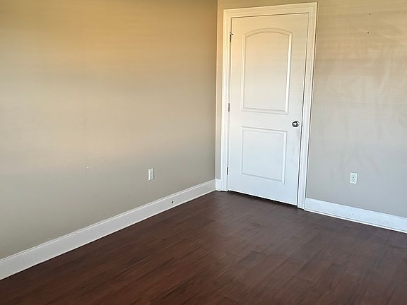 5th image of 4819 Hickerson Dr