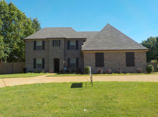8727 Walnut Grove Rd, Cordova, TN 38018