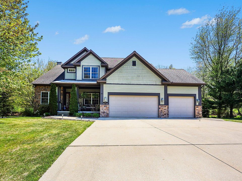 1st image of 275 Boulder Dr