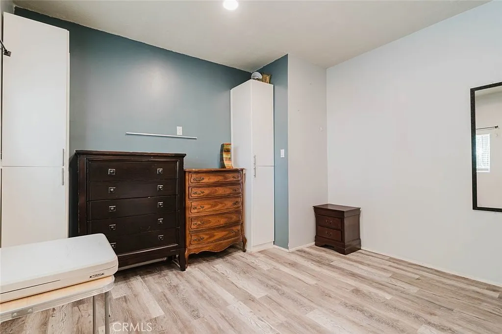 Studio, 400 sqft, $1,550 — Photo 3