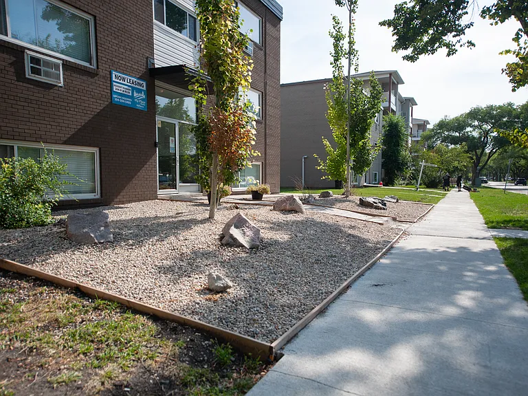433 Edison Ave #315 — Photo 2