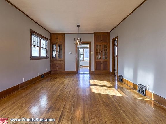 2nd image of 1011 S 34th St