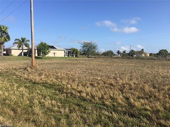 3rd image of 1011 NE 17th Pl