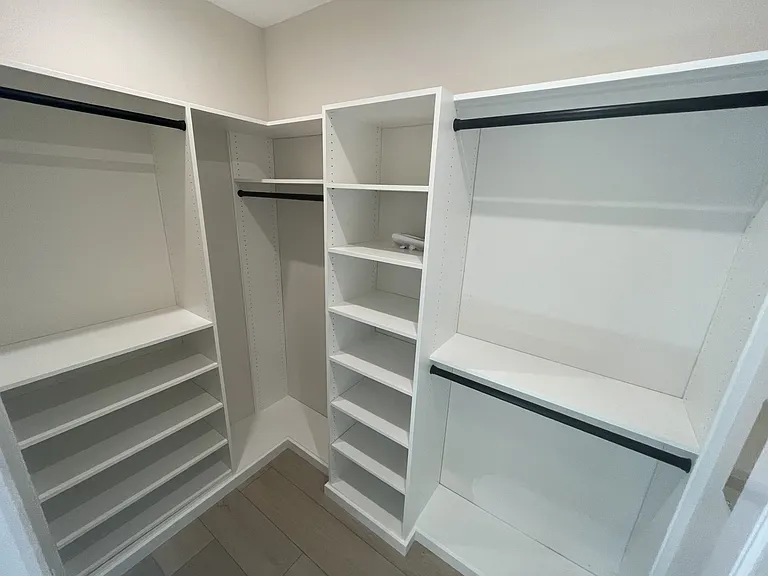 704 I St — Photo 10