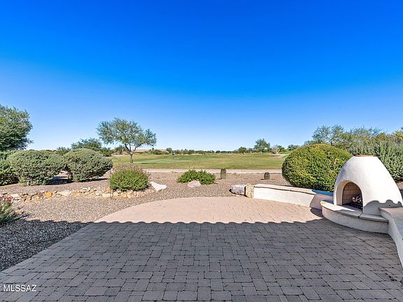 2nd image of 60872 E Arroyo Vista Dr