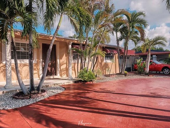 2nd image of 8535 NW 32nd Avenue
