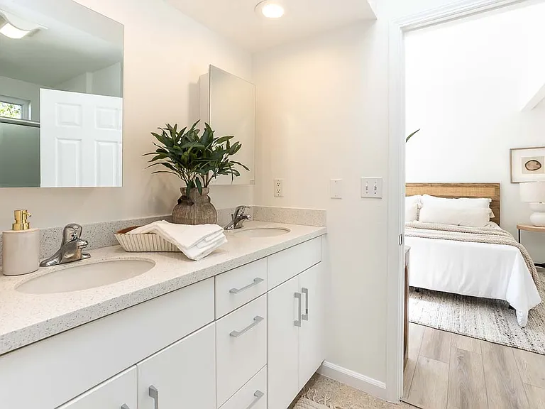 380 Christina Way — Photo 18