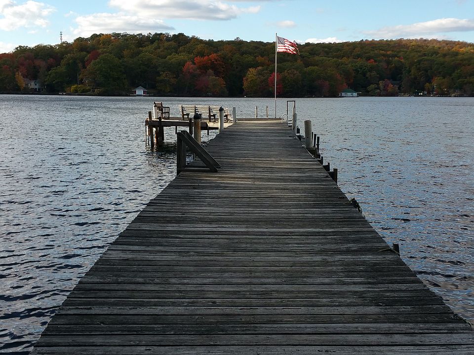 24 Raccoon Island Rd, Lake Hopatcong, NJ 07849 Zillow