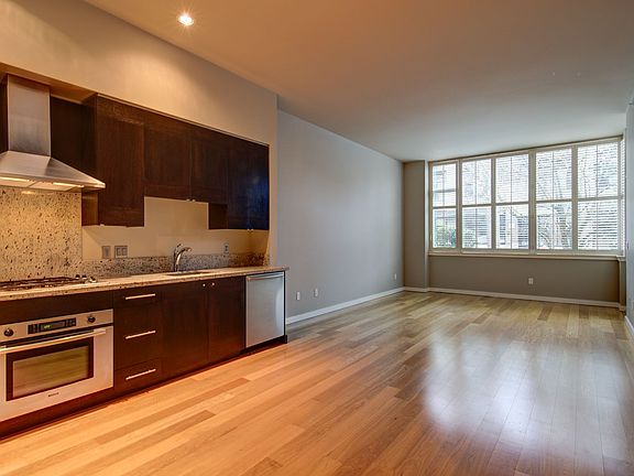 2nd image of 1930 SW River Dr Unit W101