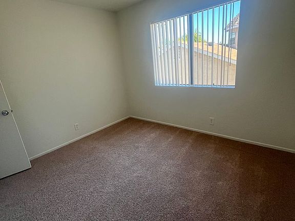 5th image of 4776 W 132nd St APT 5