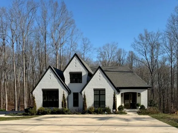 5916 Pinewood Rd, Franklin, TN 37064