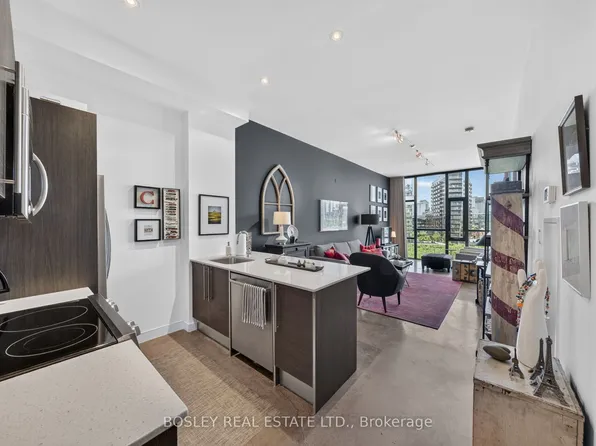 625 Queen St E #505, Toronto, ON M4M 1G7