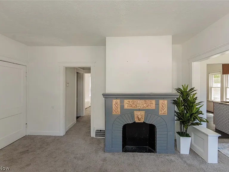 2035 Chesterland Ave #DOWN — Photo 13