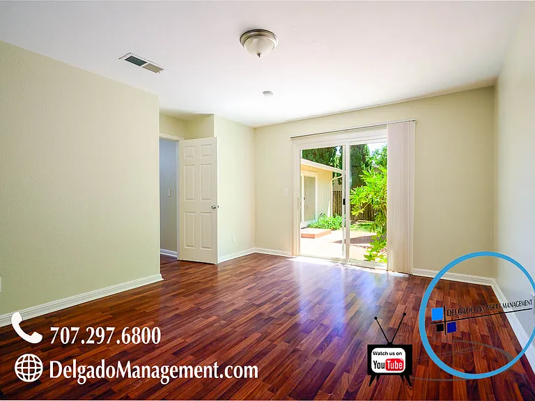 2190 Goldenhill Way — Photo 22