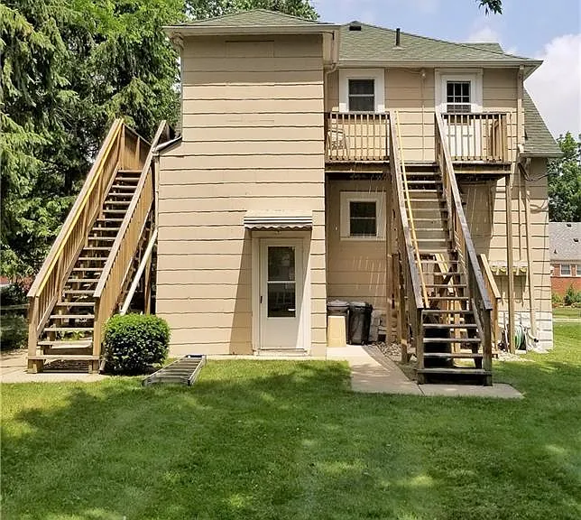 767 Riverbank St #1 — Photo 13