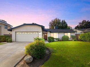 8413 Eakins Dr, Bakersfield, CA 93311