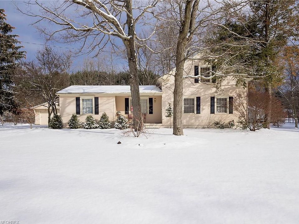 1st image of 7481 Valerie Ln