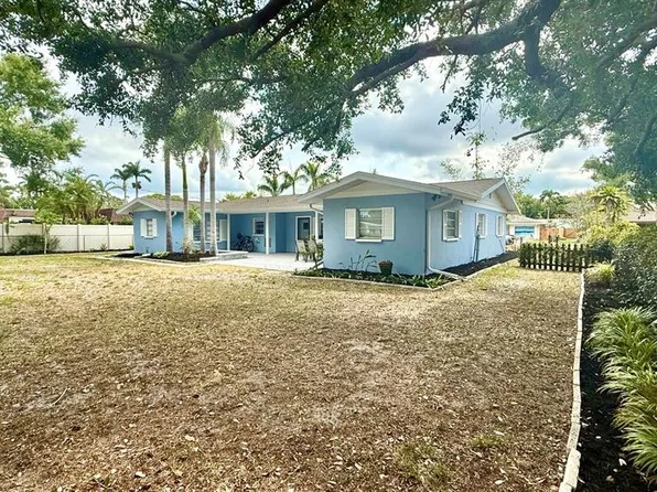 716 50th Street Ct W, Bradenton, FL 34209