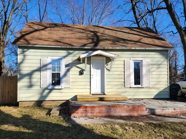 700 Windsor Avenue, Aurora, MO 65605