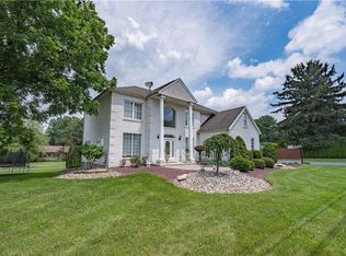 3941 Mechanicsville Rd, Whitehall, PA 18052