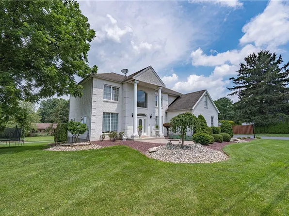 3941 Mechanicsville Rd, Whitehall, PA 18052