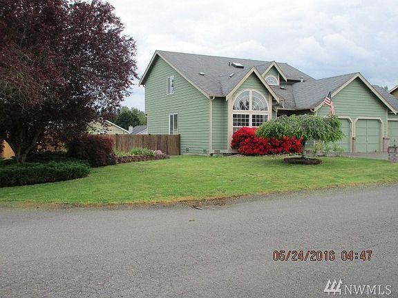 4th image of 12822 225th Street Ct E