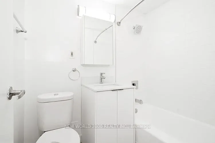 88 Bernard Ave #1002 — Photo 17