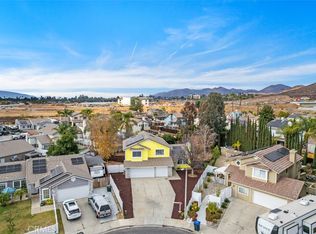 22846 Hunwut Dr, Wildomar, CA 92595