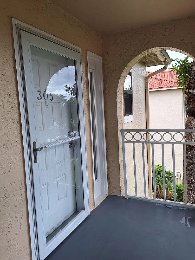 Bouchelle Island - Riverfront 2br 2ba Condo!! — Photo 4