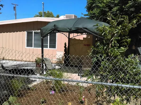 38902 9th St E, Palmdale, CA 93550