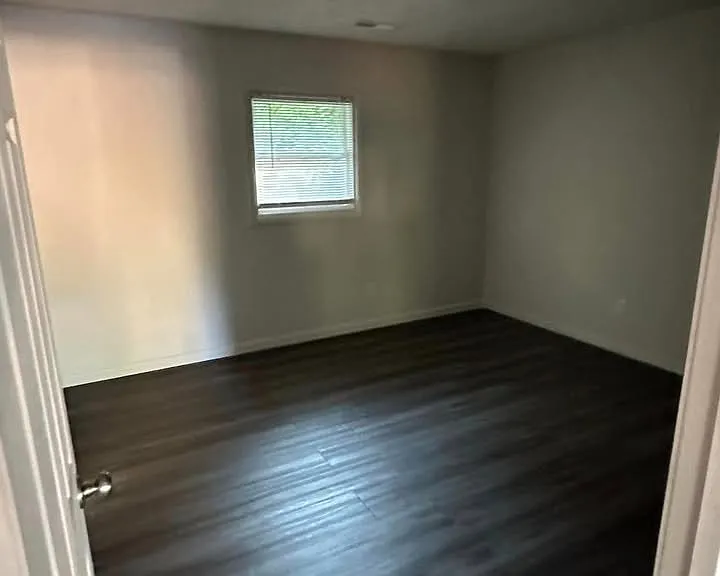 4966 Fieldcrest Dr #3 — Photo 5