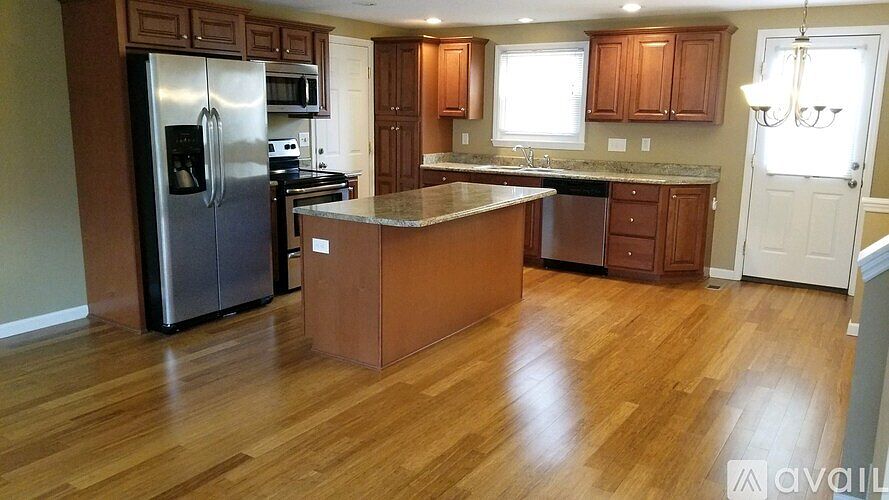 1st image of 1370 Firethorn Dr