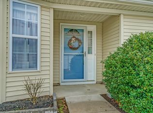 16 Pine Valley Rd, Lakewood, NJ 08701