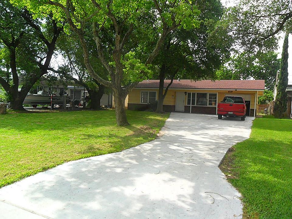 1st image of 619 15th Ave N
