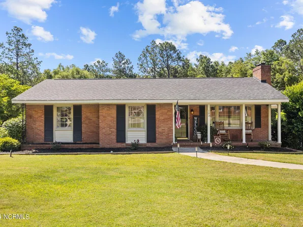 103 Mclean Street, Hamlet, NC 28345