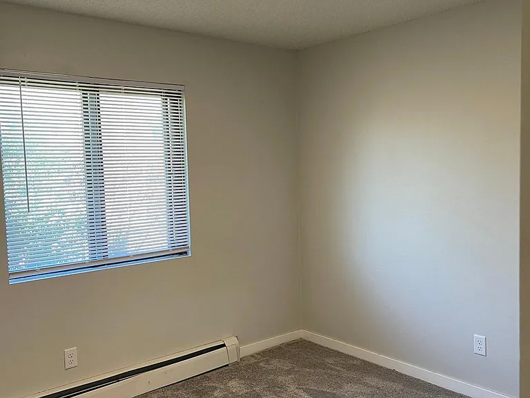 650 S Johnson St #11 — Photo 9